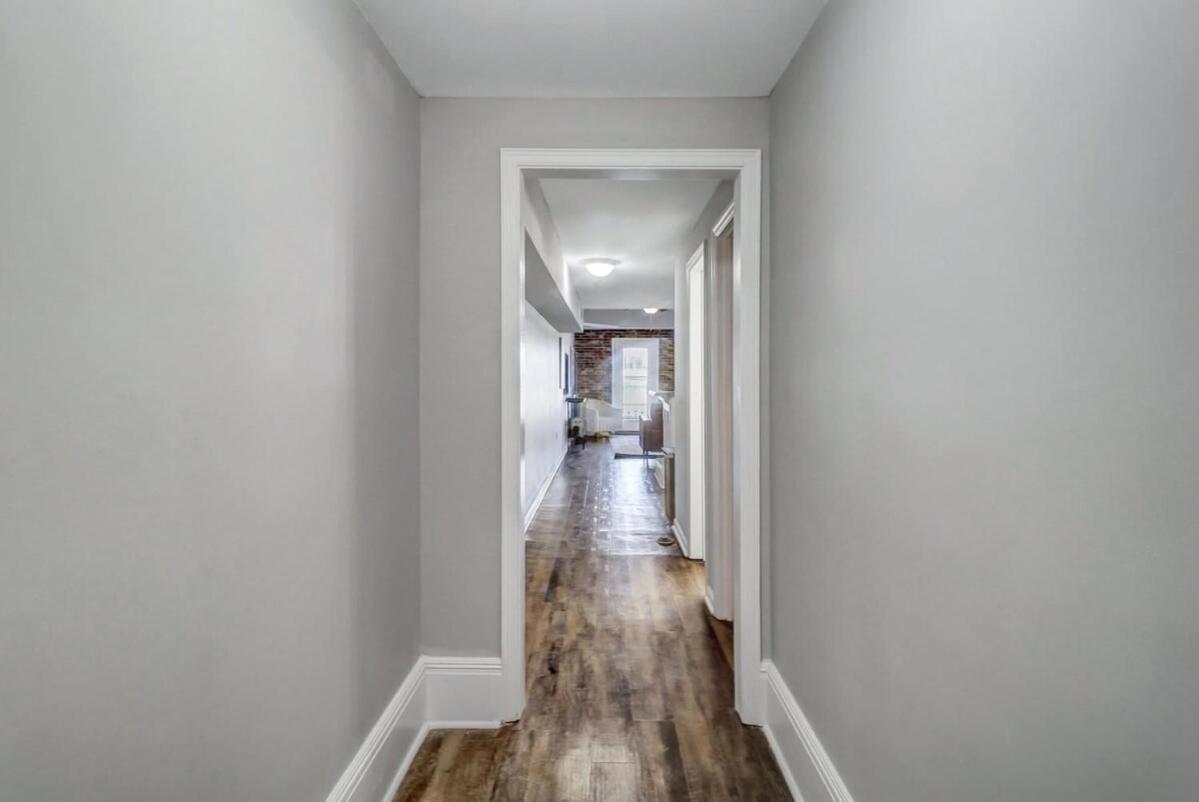 Eagle'S Landing Loft-Downtown Above Bull & Barrel Apartment Statesboro Bagian luar foto